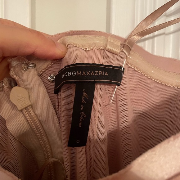 Gorgeous BCBG Champagne Layered Dress - Picture 7 of 7